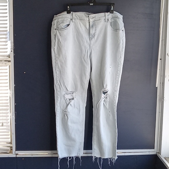 - GUC Old Navy distressed ankle jeans frayed bottoms - Picture 1 of 7